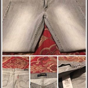 Levi women skinny jeans